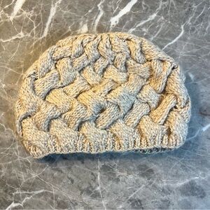 Aran Crafts Merino Wool Handknit Basketweave Neutral